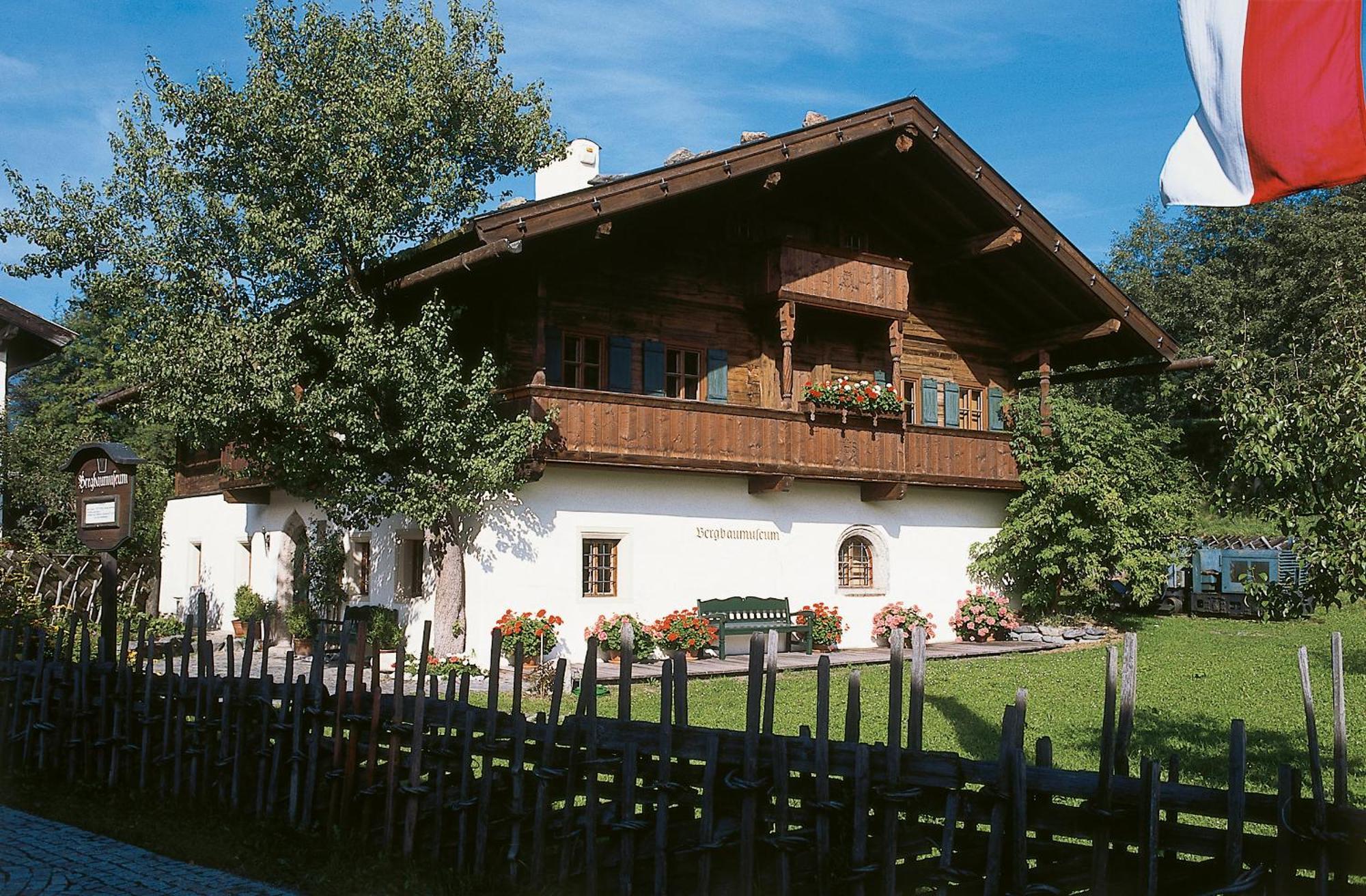 Appartement Haus Pichler Леоганг Екстериор снимка