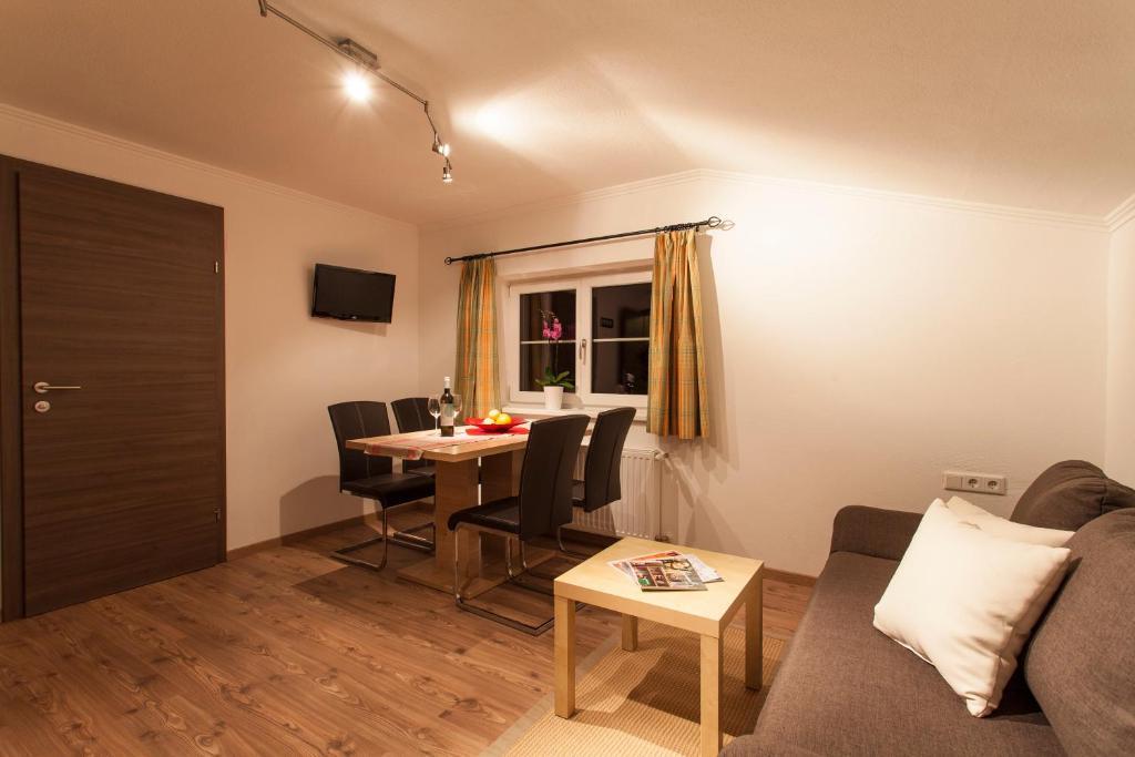 Appartement Haus Pichler Леоганг Екстериор снимка